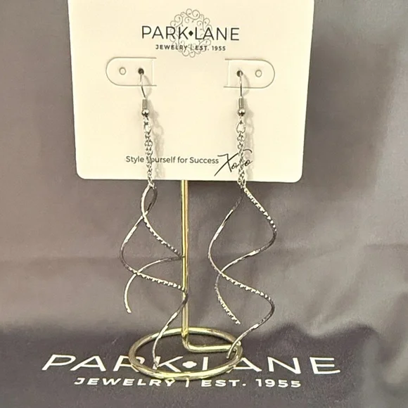 Park Lane Whisper Earrings in silver - Picture 1 of 1